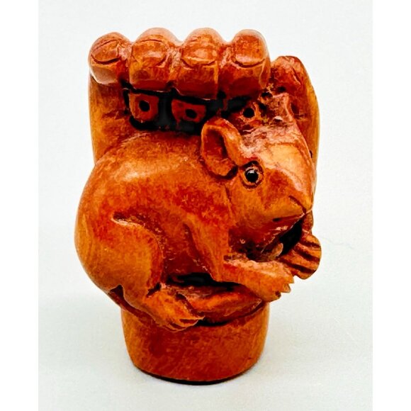 unbranded Jewelry - Netsuke Hand Carved Boxwood Mouse Toggle Luck Charm 2 inch Japanese Inro Ojime